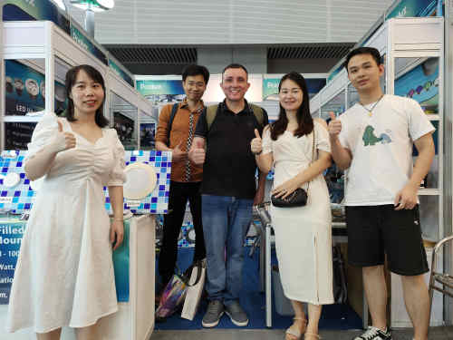 Guangzhou International Light Exonition e felile ka katleho