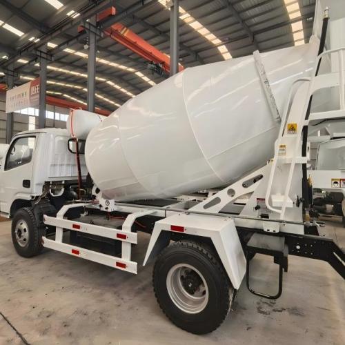 El camión hormigonera XS202 facilita la construcción de infraestructura eficiente
