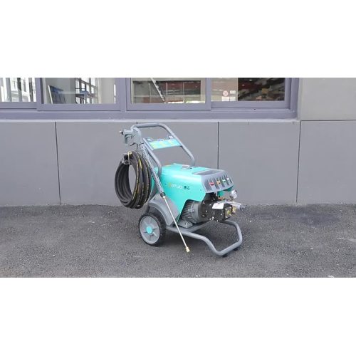 high pressure washer