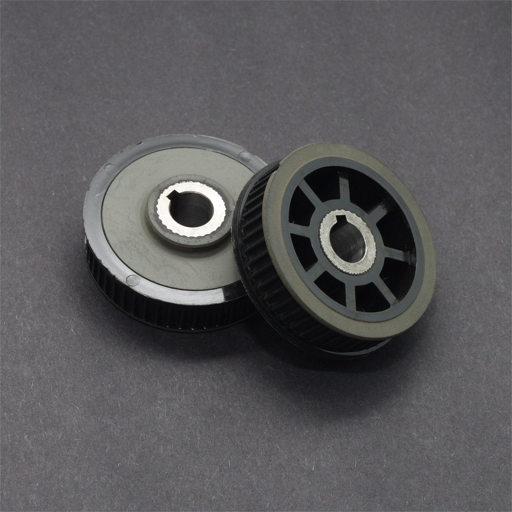 Single spindle motor pulley