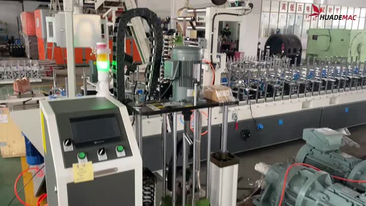 Machine de plastification à colle chaude pour le cadre de fenêtre