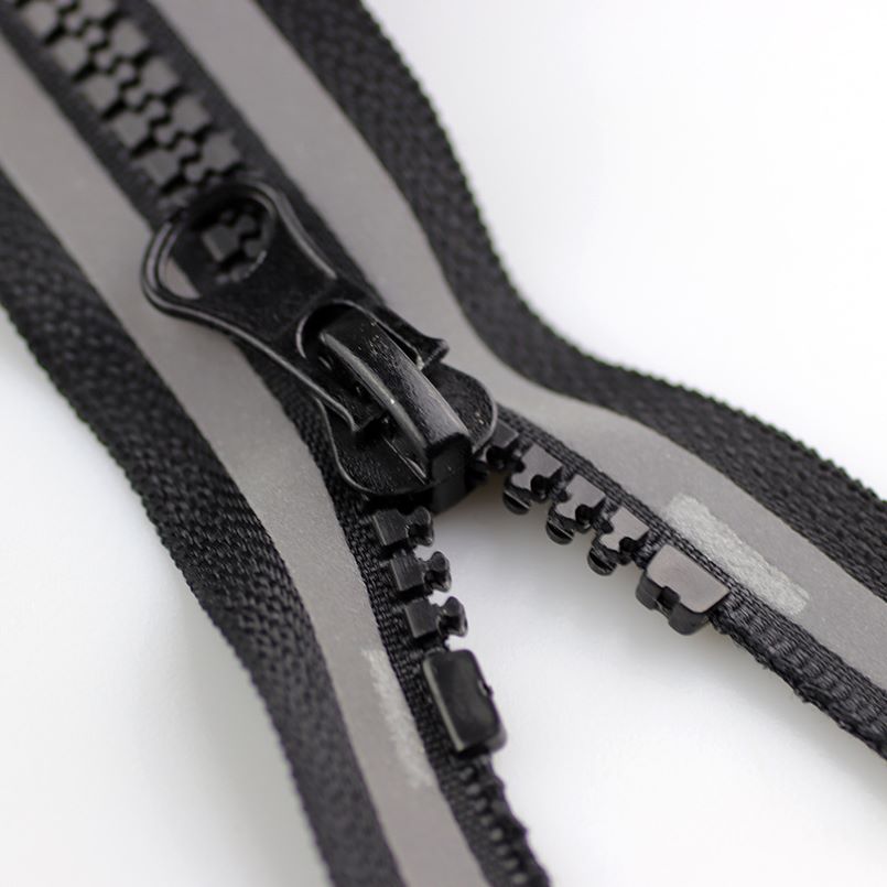 Discoun polyester zippers