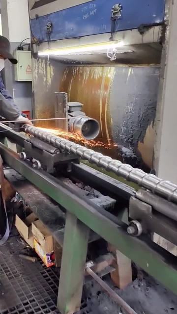 polish the screw