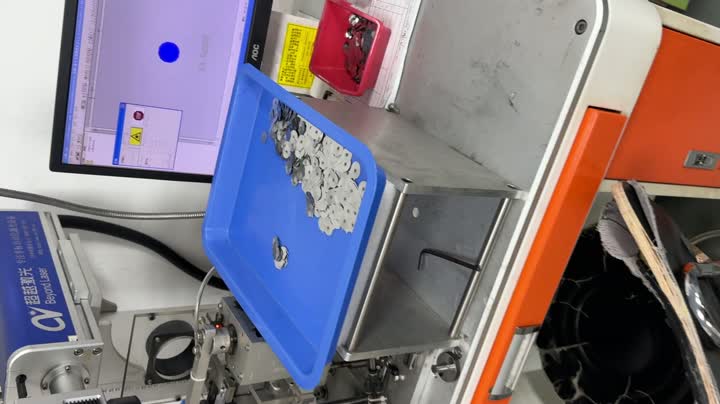 Equipamento de perfuração a laser de placa de atomizador