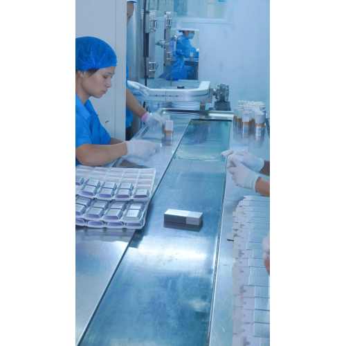 ما وراء صناعة التجميل: كيف تعمل المصانع المصدر على تعزيز نمو مستحضرات العناية بالبشرة ومستحضرات التجميل