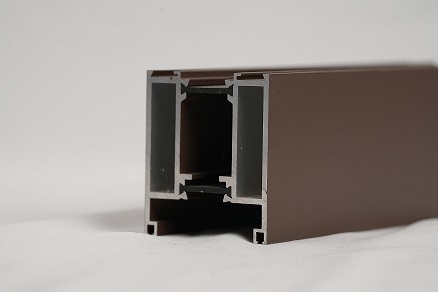 What is the thickness standard for aluminum profiles used in engineering doors and windows?