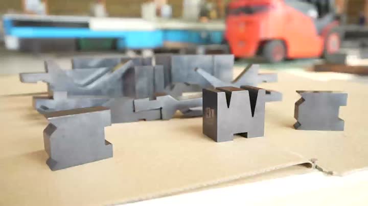 कस्टम बेंडिंग मशीन डाई