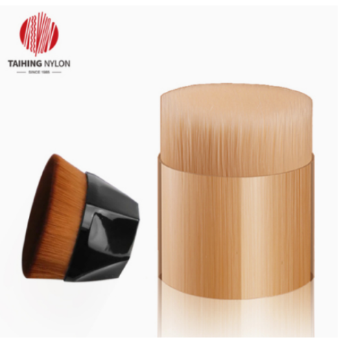 The Evolution of Makeup Brush Filaments: Enhancing Performance with Nylon PA612, PBT, and Synthetic Fibers