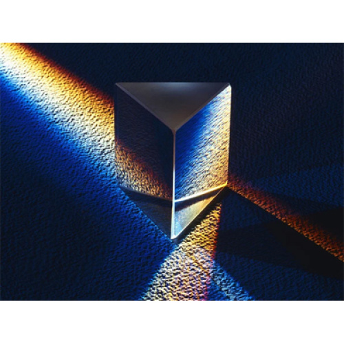 صناعة منشورات ZBK تقود الابتكار البصري: الترقيات الدقيقة والتطبيقات المتنوعة والتوسع في السوق العالمية تدفع النمو