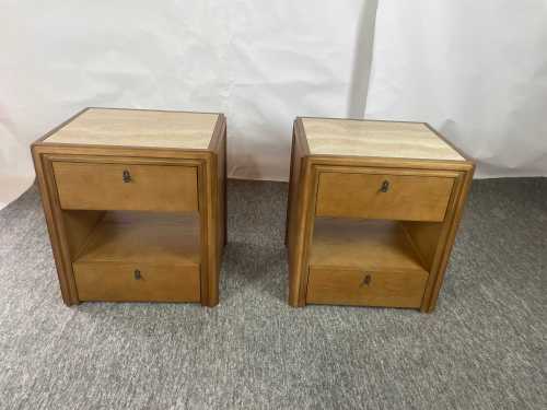 Erhöhen Sie Ihr Schlafzimmer mit modernen Top-Nachttischen aus der Mitte des Jahrhunderts