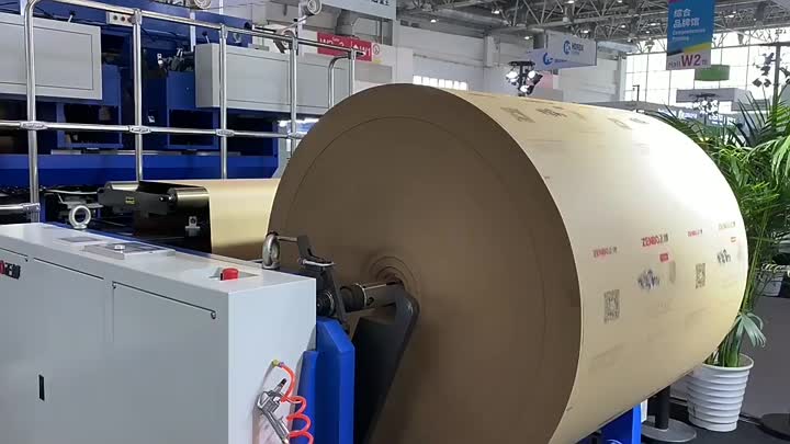 Máquina de fabricação de bolsas enormes de papel