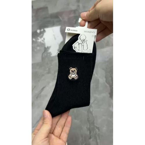 Жаночыя ваўняныя панчохі