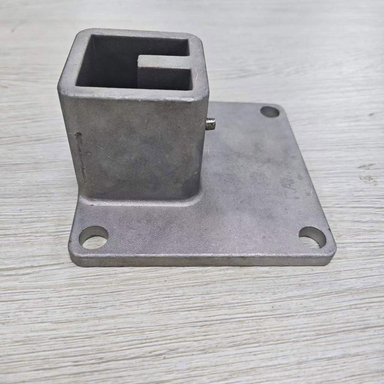 Alluminio Die Casting Post Shoe V