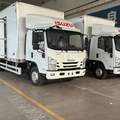 Japan 4x2 4-5 Tons Cargo Refrigerated Truck for Meat and Vegetable Transport1