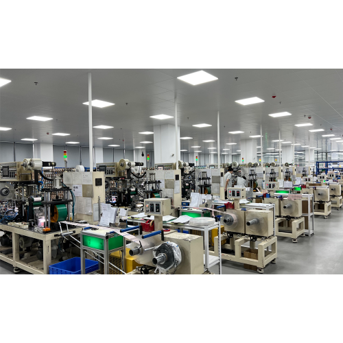 JSW JianSheng Rongye optimise l'agencement de production pour la production de masse de connecteurs automobiles et FFC