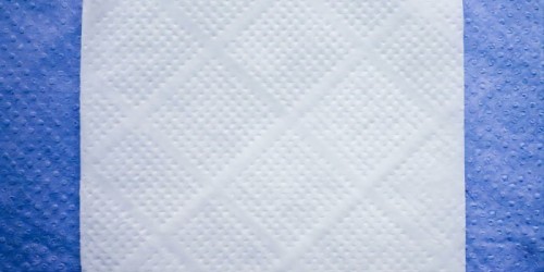 Processus de production de l'aiguille non tissée perforée