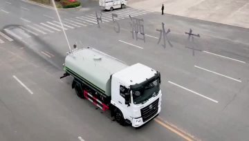 Water Spraying Truck