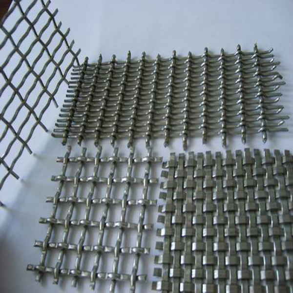 Crimped wire mesh