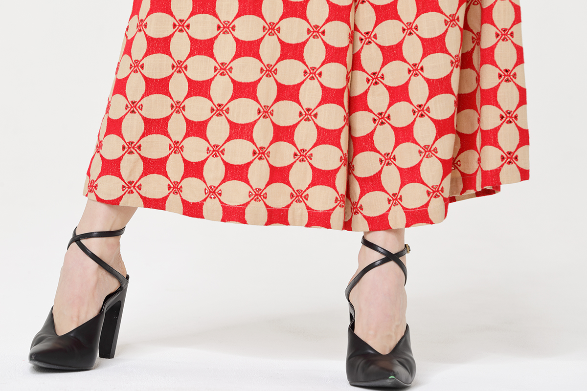Embroidery Women's wide-leg pants with pockets Embroidery Women's wide-leg pants with pockets