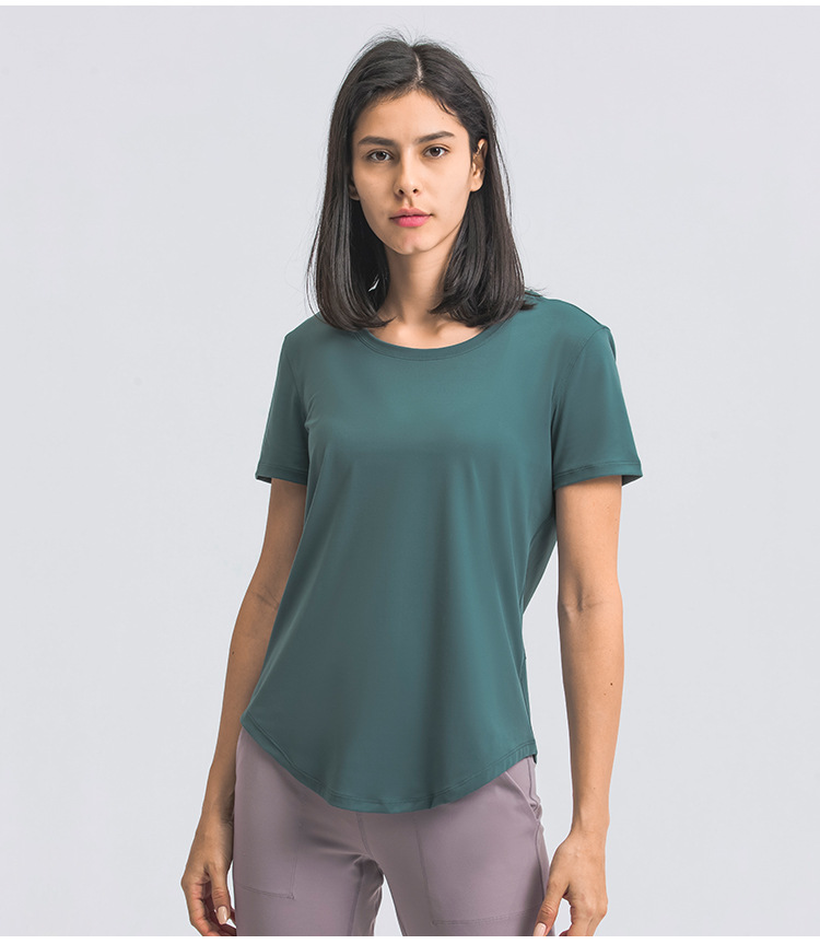 DS075 women base layer top