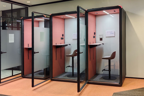 Booth Kedap Suara HECOR: Mendefinisikan Ulang Standar Senyap untuk Pod Office!