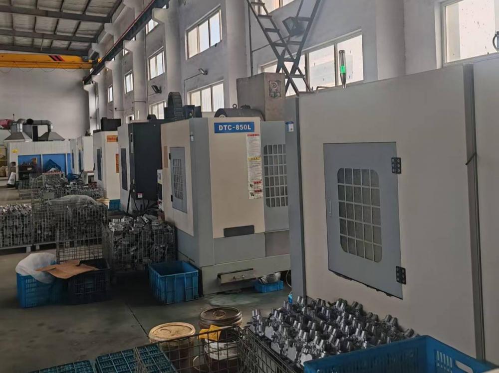 Machining center equipment2(1)