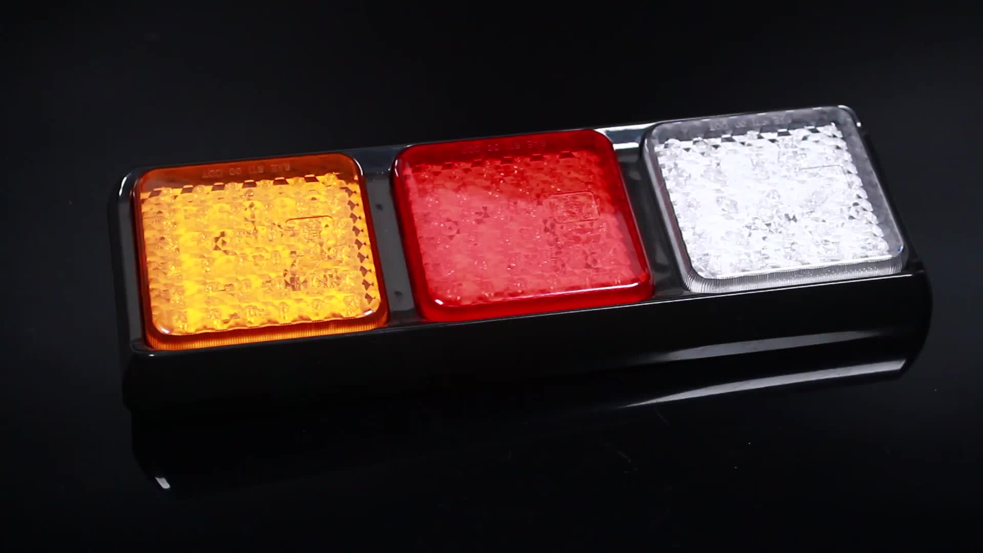 Vlights rectangulaires à LED pour les yachts et les navires LEDS LEMPS LED pour les voitures, les camions, les remorques et les remorques1