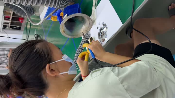 Oficina de solda de placas de atomizador