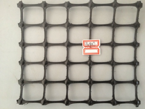 What is the difference between geotextiles and geogrids