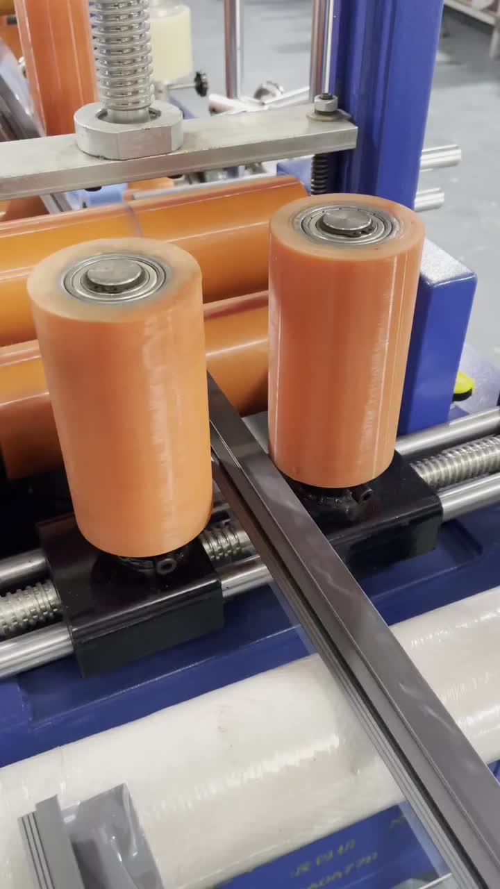 machine à coller le film d&#39;aluminium