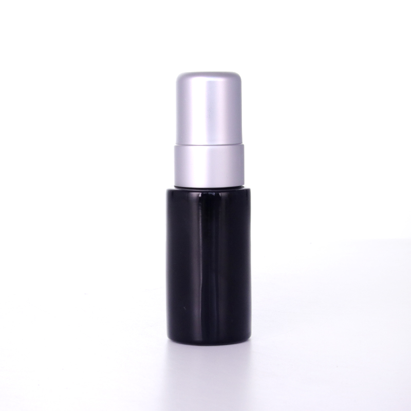 Schwarze Lotionflasche mit Splitter Cap3