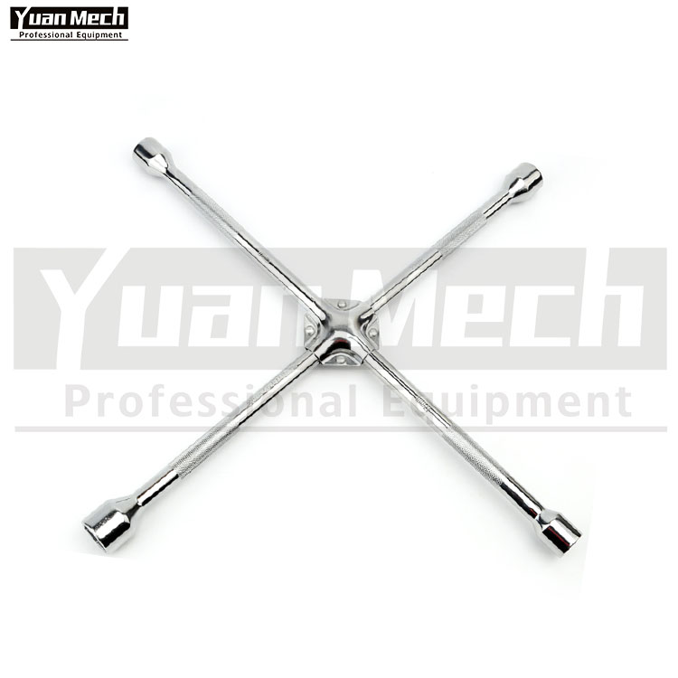 Cross lug wrench