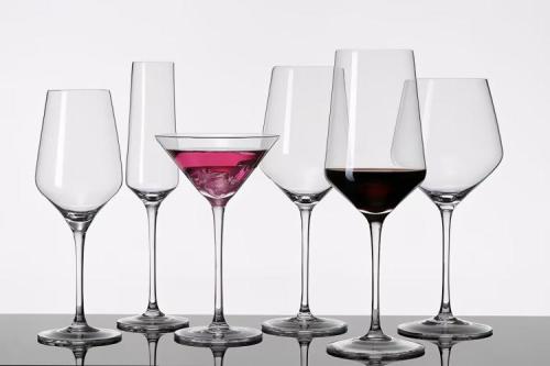 ¿Por qué cada vez más entusiastas del vino eligen copas de cristal sin plomo? La verdad expuesta