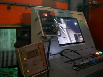 Yueda PLC control SAW welding column boom