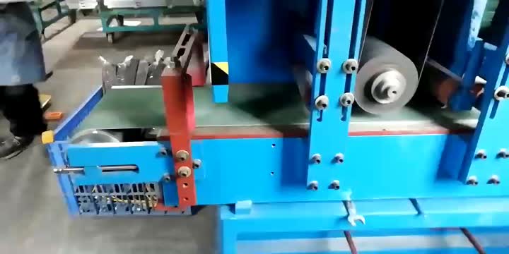 Machine à fil de tréfilage pour surface profilée en aluminium