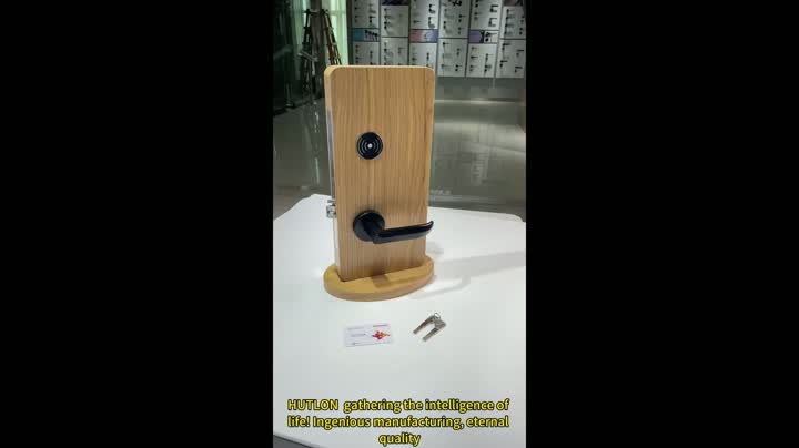 Отель Door Locks3