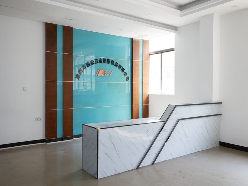 Dongguan Lianhong Hardware Products Co., Ltd.