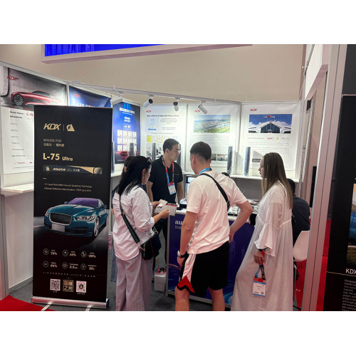 Debutul Aurorei la Automechanika Dubai! Marca chinezească de film auto câștigă parteneri globali