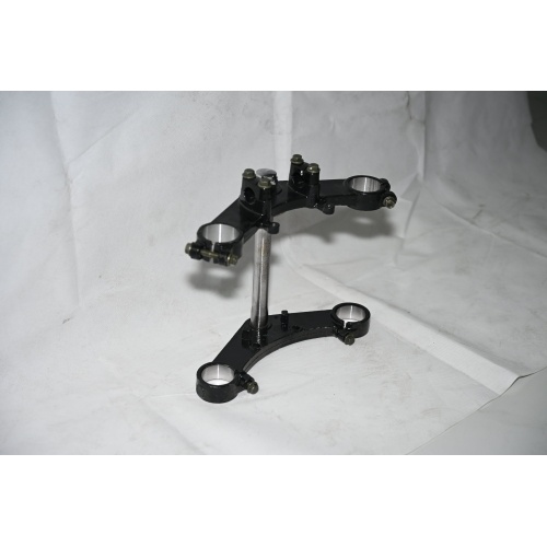 Instalar a braçadeira Samsung para uma motocicleta de três rodas é muito fácil! Diga adeus ao desalinhamento e ao afrouxamento. O diamante Ming torna-o uma solução de uma etapa.