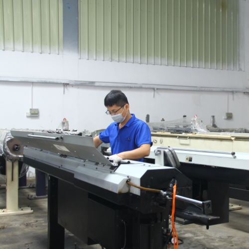 Máquina alimentadora automática de barras: soluciones de alimentación de barras CNC de alta eficiencia para la fabricación moderna