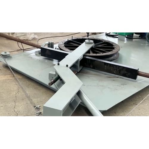 ماكينة ثني أعمدة الإنارة