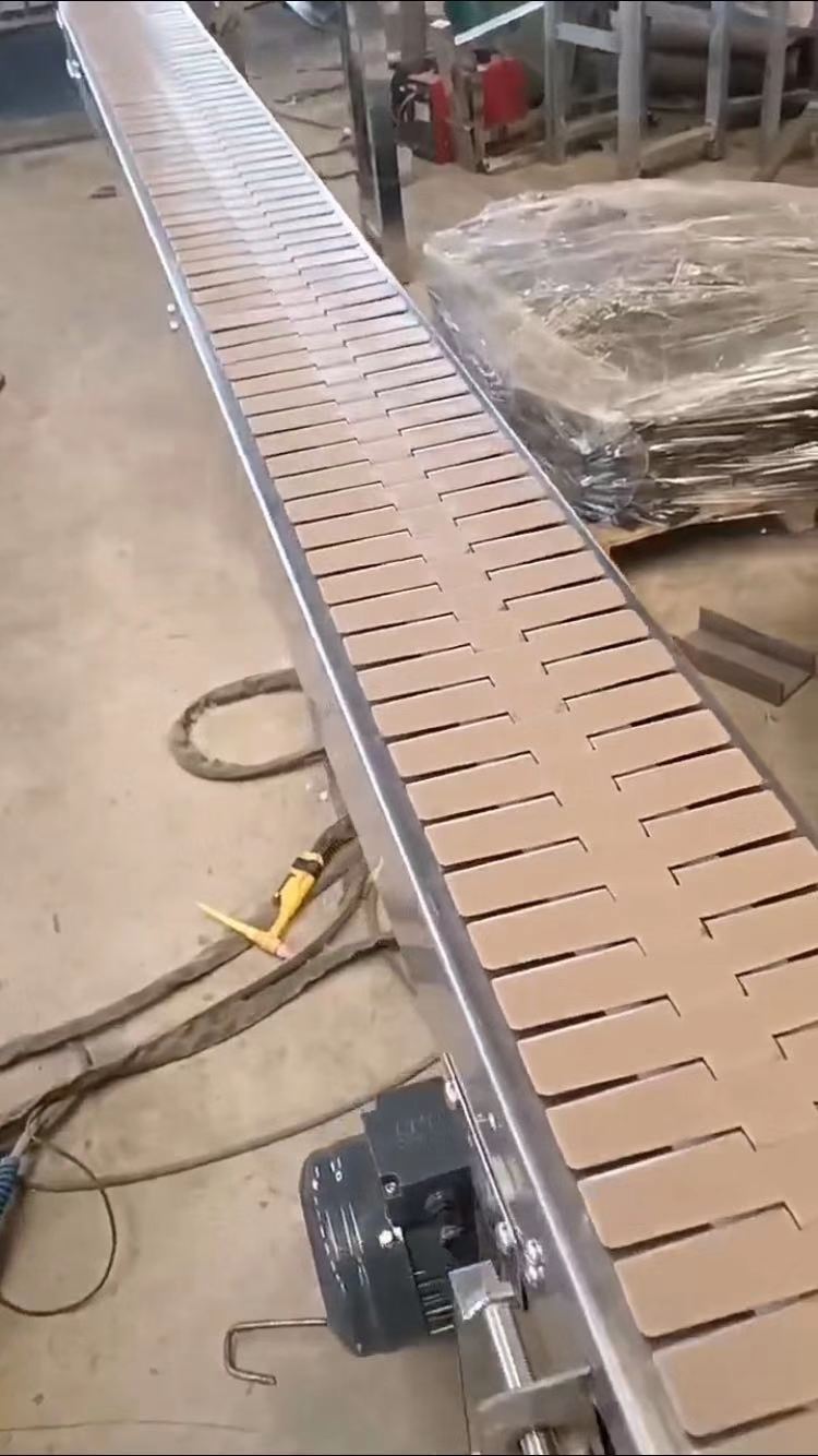 Flat-top Chain Plate Conveyor Belt