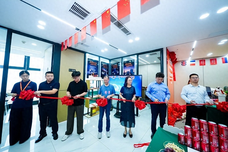 Inaugurada oficialmente la unidad de negocios de HEVOX en el extranjero, abriendo la puerta global con equipos de alta gama de desarrollo propio