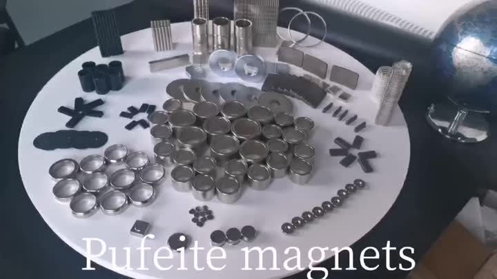 Pufeite Magnets