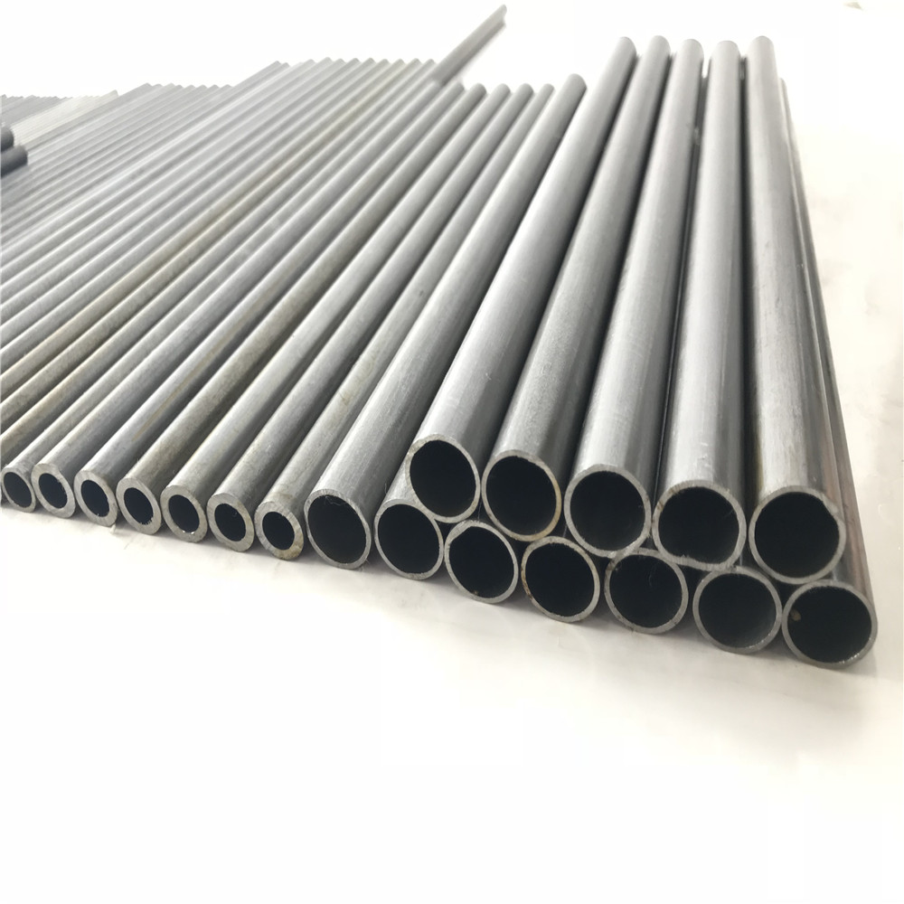 DIN1629 ST37 ST44 ST52 Seamless Steel Tubes For Liquid Transportation