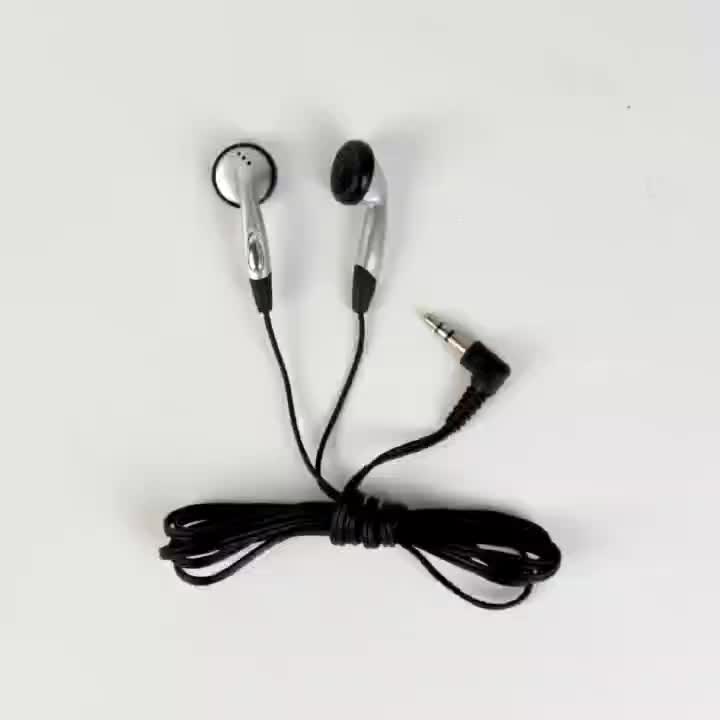 wired earphone