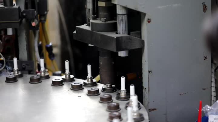 1D spark plug machining