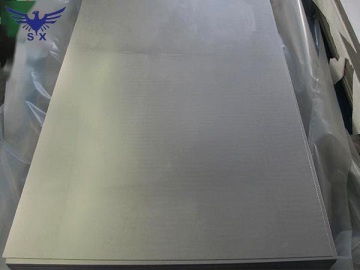 Hot rolled titanium sheet