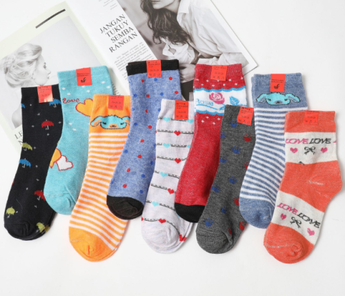 The color of your socks shows your spirit