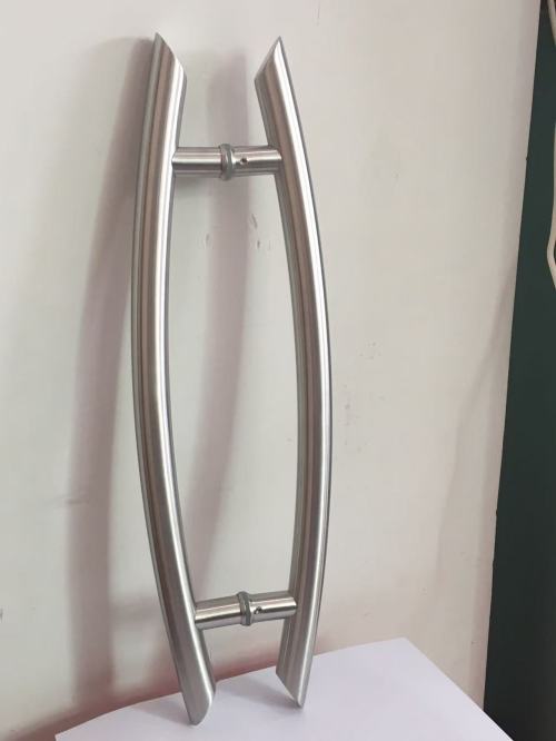Việc xử lý bề mặt của tay cầm bằng thép không gỉ sẽ thay đổi khi thay đổi nhiệt độ?